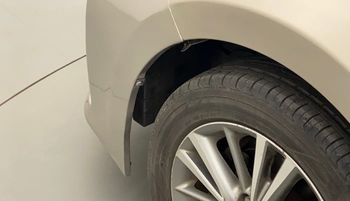 2014 Toyota Corolla Altis VL AT PETROL, Petrol, Automatic, 57,094 km, Left fender - Lining loose