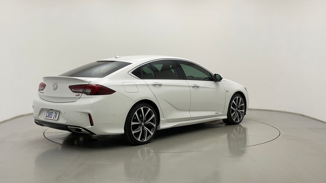 Right Back Diagonal (45- Degree) View