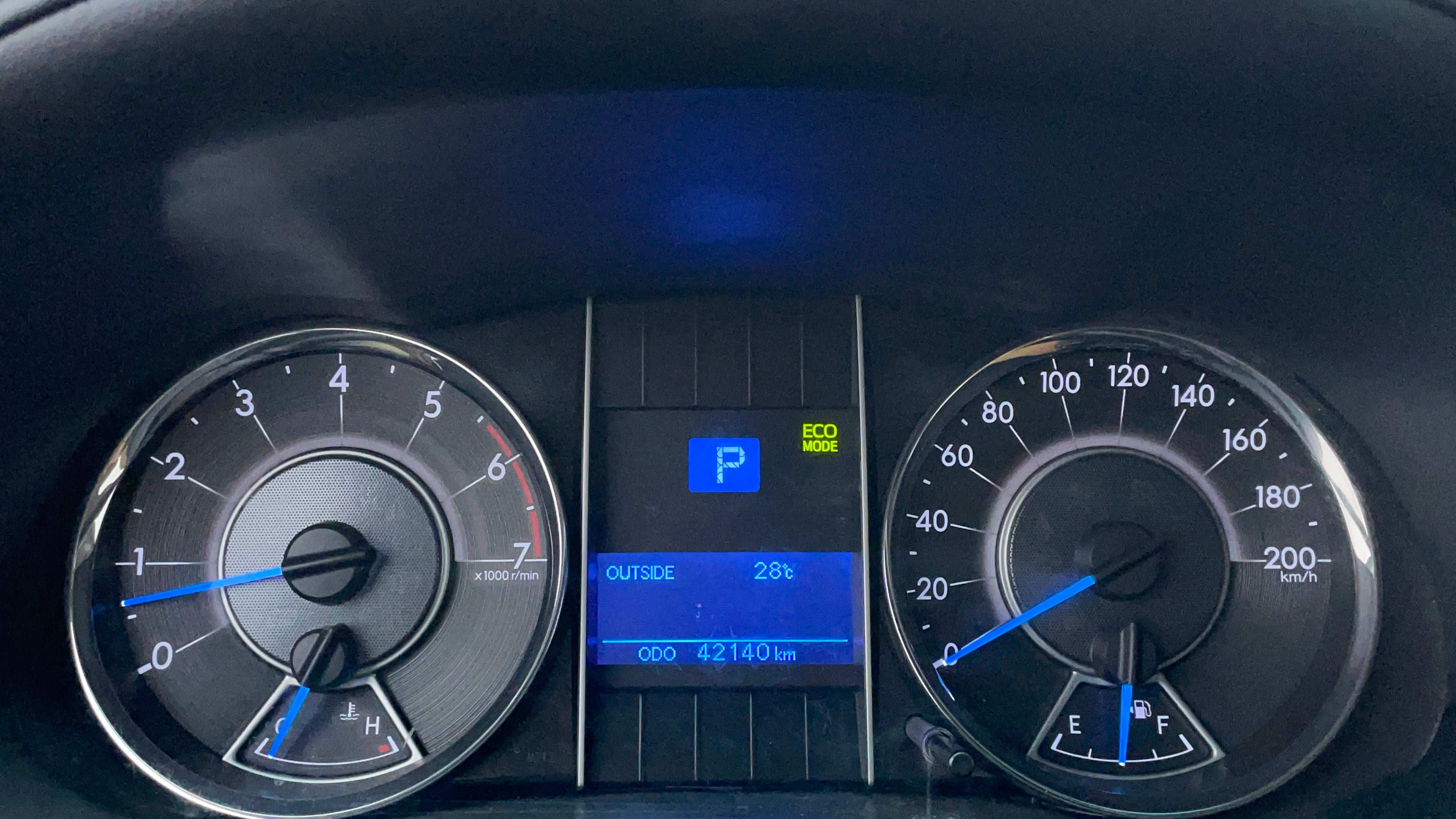 Toyota Fortuner-Odometer View