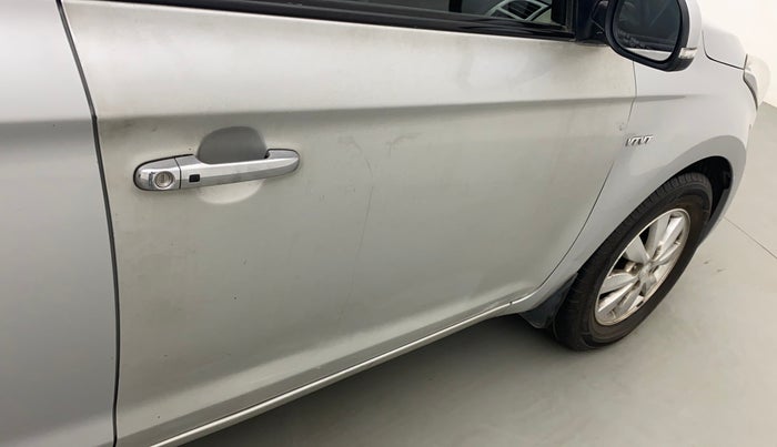 2014 Hyundai Elite i20 ASTA 1.2, Petrol, Manual, 68,874 km, Driver-side door - Paint has faded