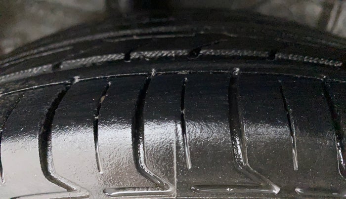 2018 Honda Amaze 1.2L I-VTEC VX, Petrol, Manual, 81,413 km, Right Rear Tyre Tread
