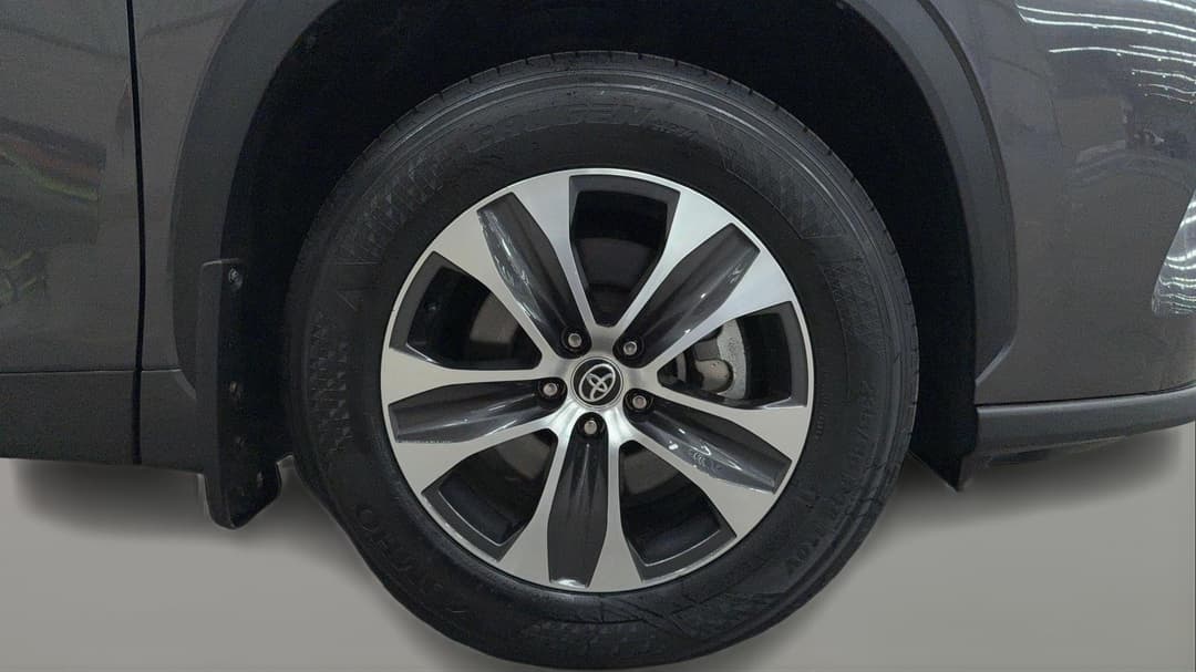 2022 Toyota Kluger Gxl Hybrid AWD, Automatic, 43418 km, Right Front Wheel