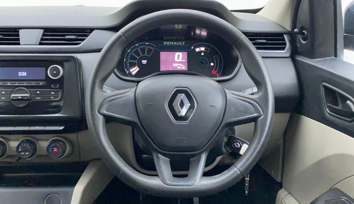 2022 Renault TRIBER RXL MT, Petrol, Manual, 30,944 km, Steering Wheel Close Up