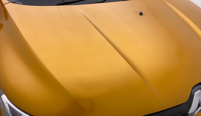 2022 Renault TRIBER RXL MT, Petrol, Manual, 30,944 km, Bonnet (hood) - Minor scratches