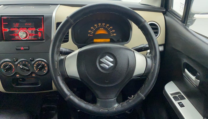 2017 Maruti Wagon R 1.0 LXI CNG, CNG, Manual, 36,847 km, Steering Wheel Close Up