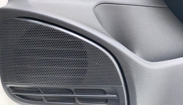 2016 Volkswagen Polo HIGHLINE1.2L PETROL, Petrol, Manual, 66,140 km, Speaker