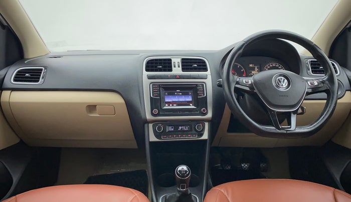 2016 Volkswagen Polo HIGHLINE1.2L PETROL, Petrol, Manual, 66,140 km, Dashboard