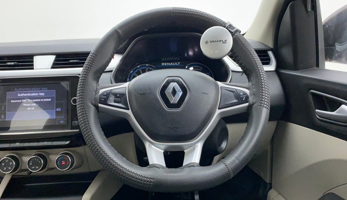 2021 Renault TRIBER 1.0 RXZ, Petrol, Manual, 10,510 km, Steering Wheel Close Up