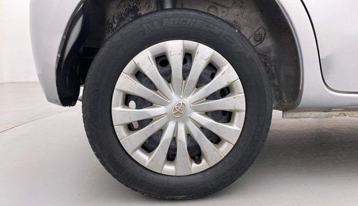 2011 Toyota Etios Liva G, Petrol, Manual, 78,193 km, Right Rear Wheel