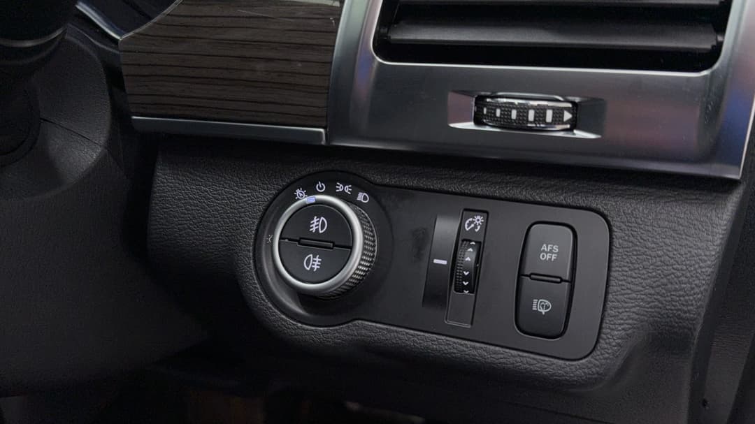 2021 Haval H9 Ultra, Automatic, 68689 km, Utility Switches/Buttons