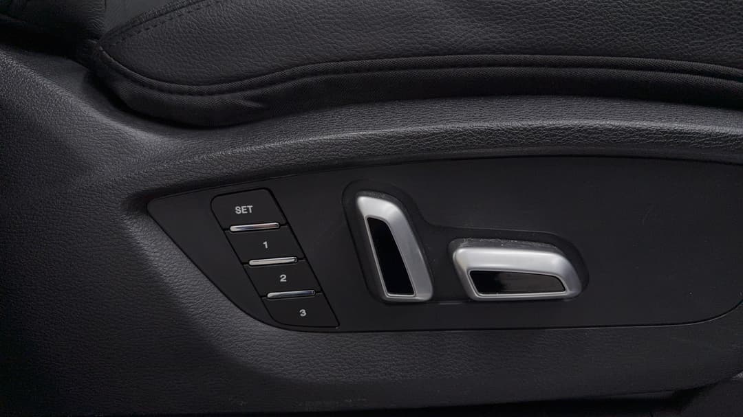 2021 Haval H9 Ultra, Automatic, 68689 km, Drivers Side Adjustment Panel