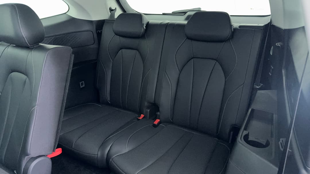 2025 MG MG Qs Essence AWD, Automatic, 8568 km, Third Row Seats