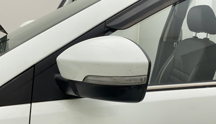 2016 Tata Zest XM PETROL, Petrol, Manual, 87,897 km, Left rear-view mirror - Indicator light has minor damage