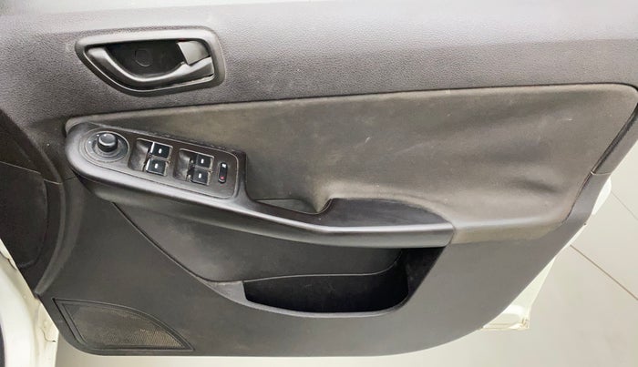 2016 Tata Zest XM PETROL, Petrol, Manual, 87,897 km, Driver Side Door Panels Control