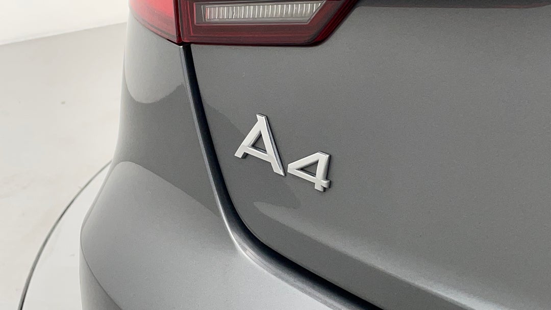 Badge (Boot Left Side)