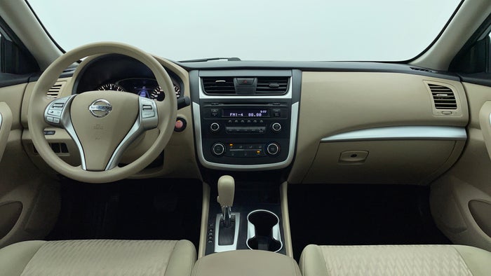NISSAN ALTIMA-Dashboard View