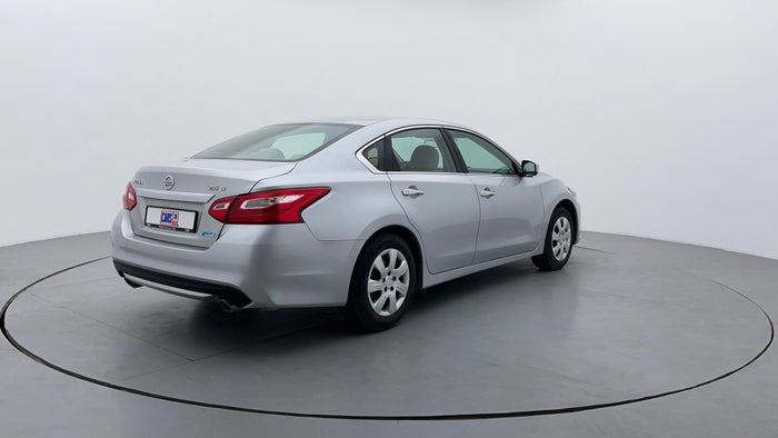 NISSAN ALTIMA-Right Back Diagonal (45- Degree) View