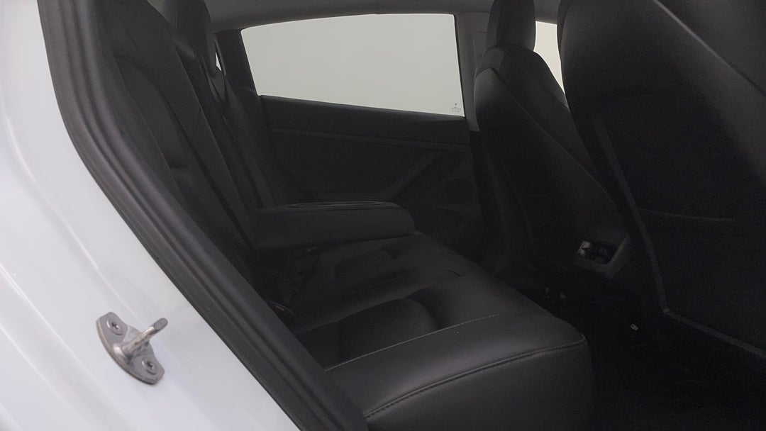 2021 Tesla Model 3 Standard Range Rwd, Automatic, 66984 km, Right Side Rear Door Cabin View
