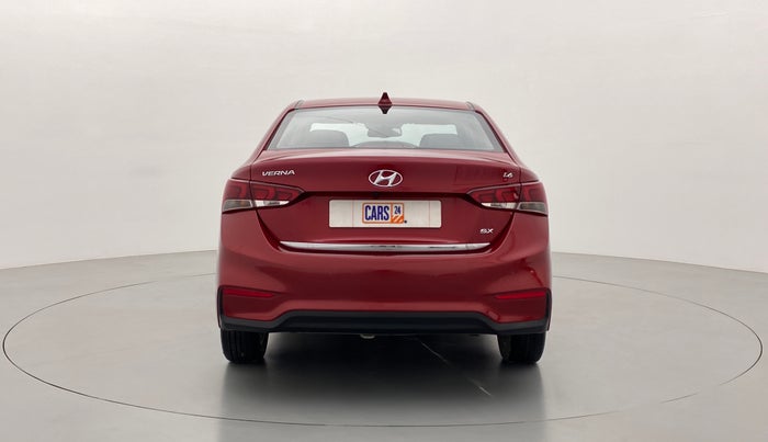 2018 Hyundai Verna 1.6 SX VTVT (O), Petrol, Manual, 60,452 km, Back/Rear
