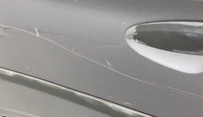 2017 Hyundai Eon MAGNA +, Petrol, Manual, 71,979 km, Front passenger door - Minor scratches