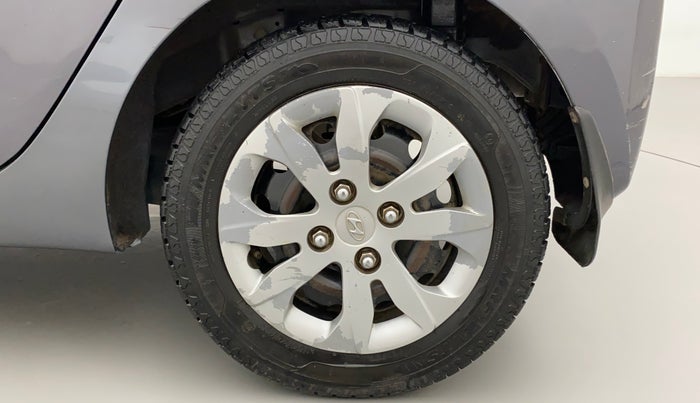 2017 Hyundai Eon MAGNA +, Petrol, Manual, 71,979 km, Left Rear Wheel