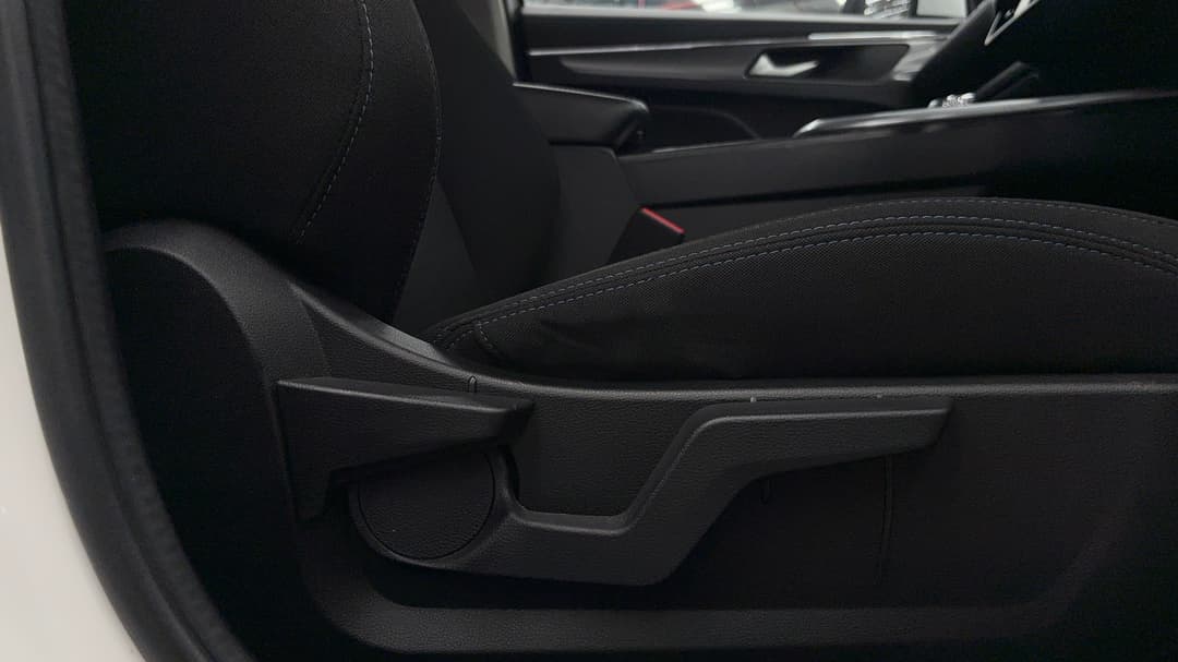 2022 GWM Haval Jolion Premium, Automatic, 52375 km, Drivers Side Adjustment Panel