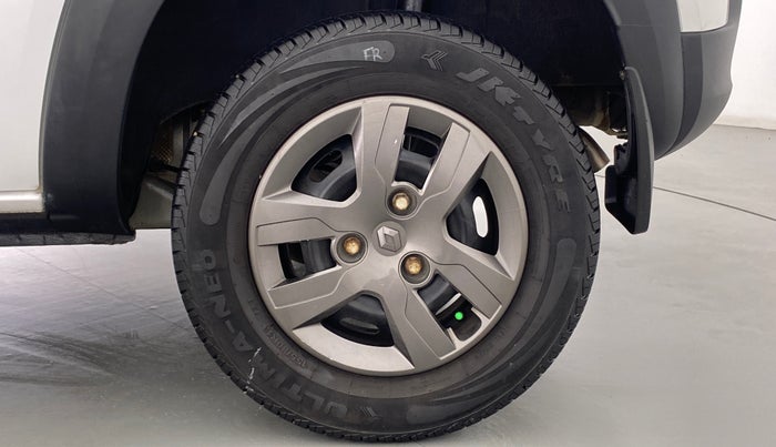 2017 Renault Kwid 1.0 RXT Opt, Petrol, Manual, 47,377 km, Left Rear Wheel