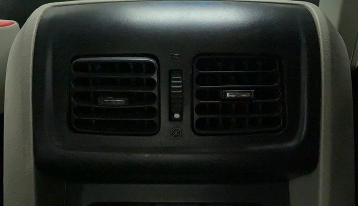 2018 Mahindra Scorpio S11, Diesel, Manual, 56,442 km, Rear AC Vents