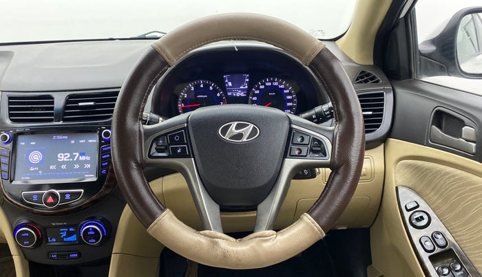 2017 Hyundai Verna 1.6 SX VTVT, Petrol, Manual, 41,080 km, Steering Wheel Close Up