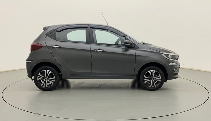2022 Tata Tiago XZ PLUS CNG, CNG, Manual, 24,768 km, Right Side View