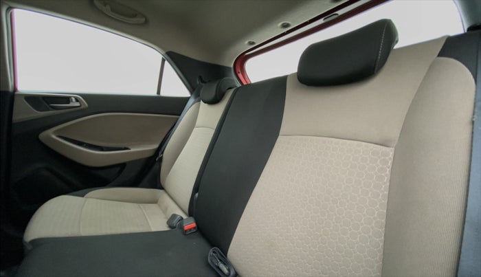 2014 Hyundai Elite i20 ASTA 1.2, Petrol, Manual, 43,184 km, Right Side Rear Door Cabin