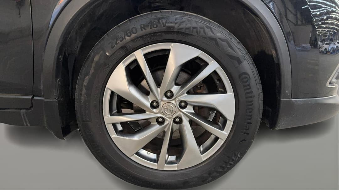 2016 Nissan X-trail Ti (4x4), Automatic, 135549 km, Right Front Wheel