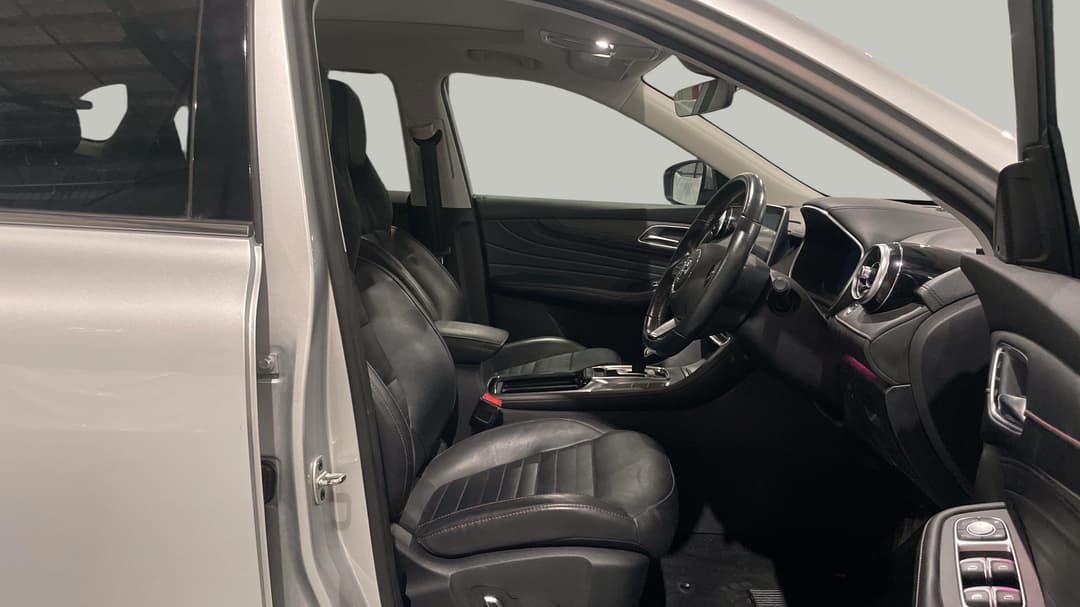 2022 MG HS +ev Phev Essence, Automatic, 49182 km, Right Side Front Door Cabin View