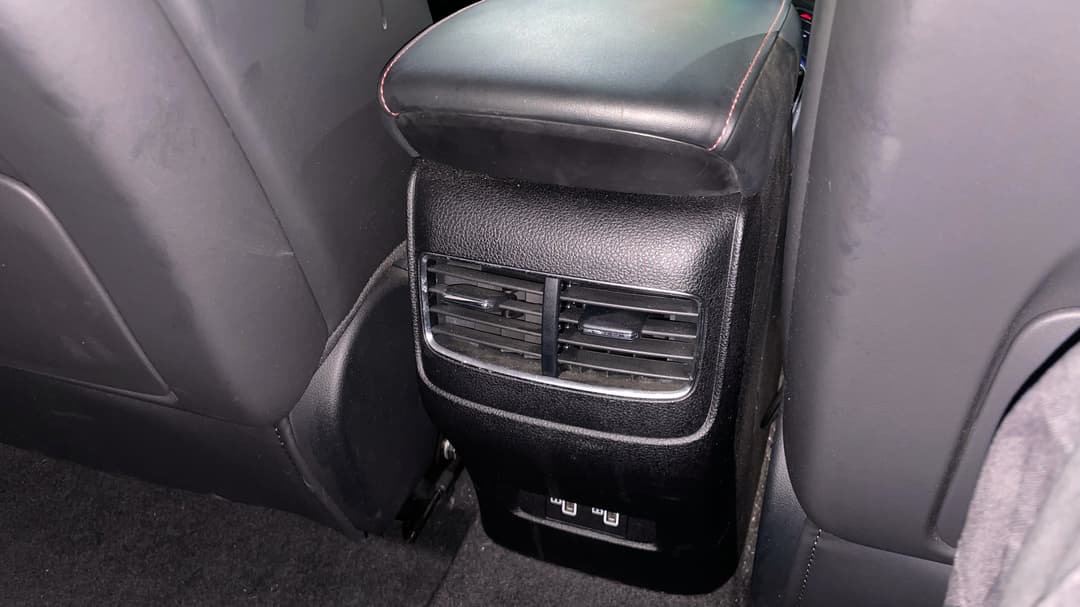 2022 MG HS +ev Phev Essence, Automatic, 49182 km, Rear A/C Vent