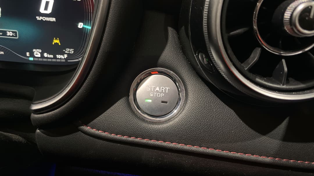 2022 MG HS +ev Phev Essence, Automatic, 49182 km, Keyless / Button Start
