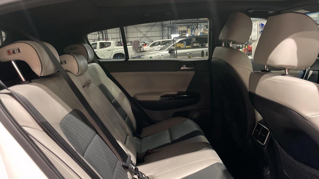 2016 Kia Sportage Gt-line (AWD), Automatic, 92372 km, Right Side Rear Door Cabin View