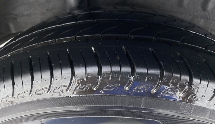 2019 Honda Amaze 1.2 VXMT I VTEC, Petrol, Manual, 8,761 km, Right Rear Tyre Tread
