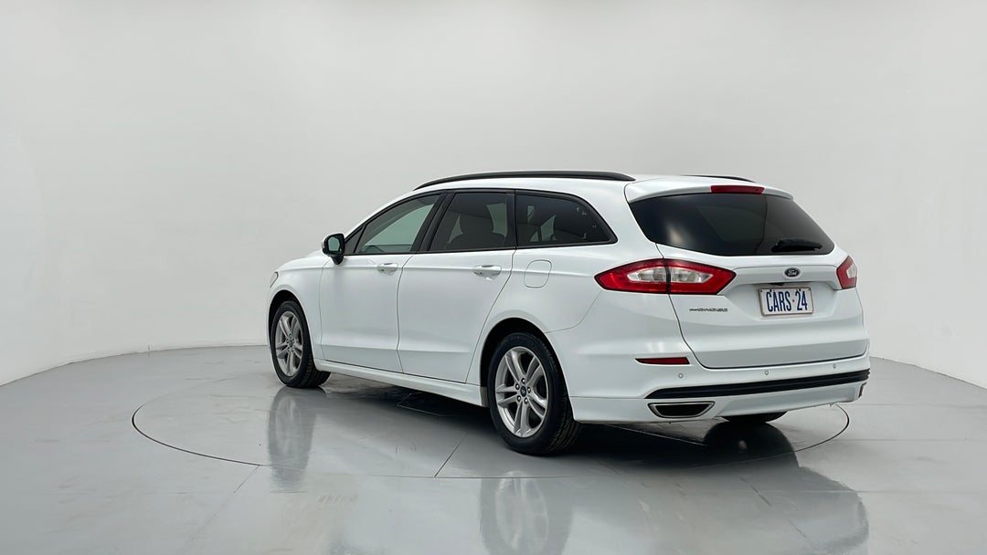 Left Back Diagonal (45- Degree) View