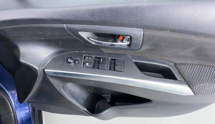 2018 Maruti S Cross ZETA 1.3 SHVS, Diesel, Manual, 33,575 km, Driver Side Door Panels Control
