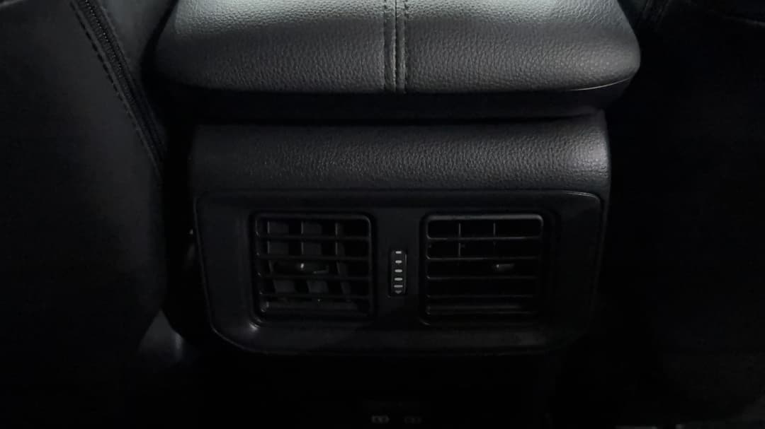 2024 Toyota RAV4 Cruiser (AWD) Hybrid, Automatic, 10541 km, Rear A/C Vent