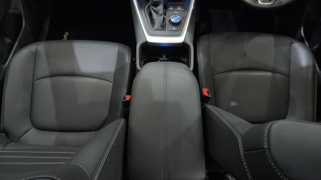 2024 Toyota RAV4 Cruiser (AWD) Hybrid, Automatic, 10541 km, Center Console