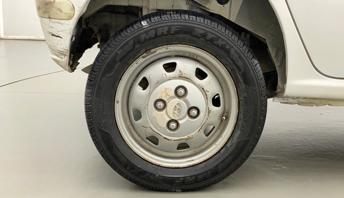 2013 Hyundai Santro Xing GL, CNG, Manual, 63,686 km, Right Rear Wheel