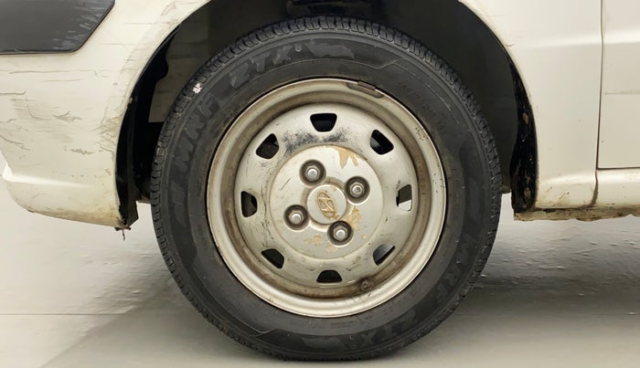 2013 Hyundai Santro Xing GL, CNG, Manual, 63,686 km, Left Front Wheel