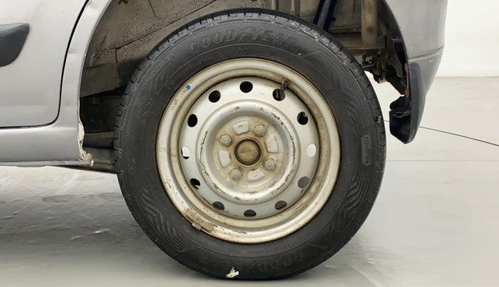 2017 Maruti Wagon R 1.0 LXI CNG, CNG, Manual, 68,494 km, Left Rear Wheel