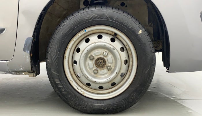2017 Maruti Wagon R 1.0 LXI CNG, CNG, Manual, 68,494 km, Right Front Wheel