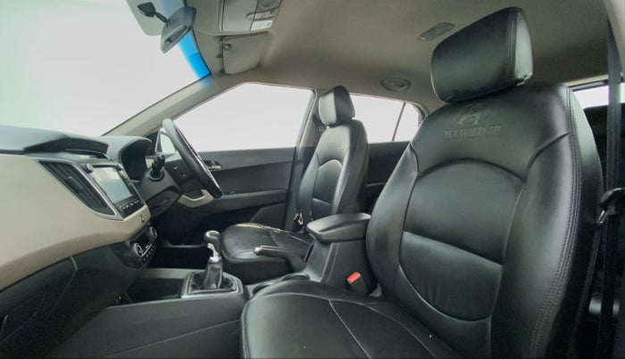 2016 Hyundai Creta 1.6 SX PLUS VTVT, Petrol, Manual, 52,949 km, Right Side Front Door Cabin