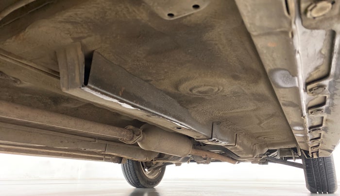 2014 Maruti Wagon R Stingray VXI, Petrol, Manual, 56,743 km, Right Side Underbody