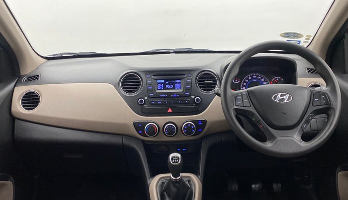 2015 Hyundai Grand i10 SPORTZ 1.2 KAPPA VTVT, Petrol, Manual, 44,816 km, Dashboard