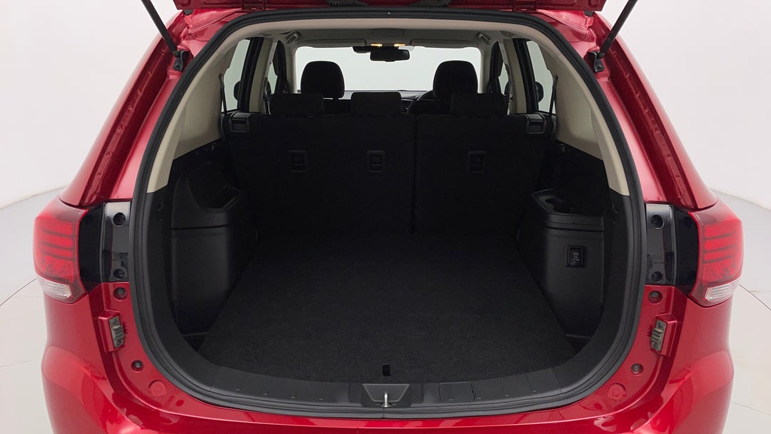 2018 Mitsubishi Outlander Es Adas 5 Seat (2wd), Automatic, 68727 km, Boot Inside View