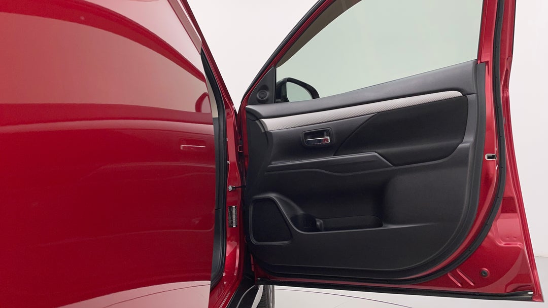 2018 Mitsubishi Outlander Es Adas 5 Seat (2wd), Automatic, 68727 km, Speaker View